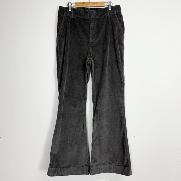 NEW Treasure & Bond Flare Pants Womens 8 Gray Corduroy Cords NWOT - Picture 1 of 9